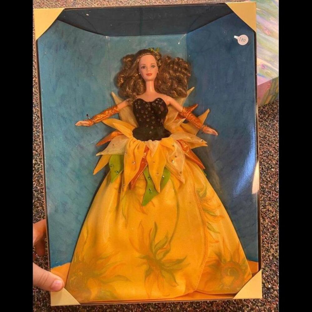 Vincent Van Gogh sunflower Barbie